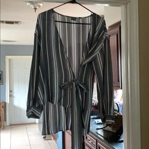 New York and Company wrap around blouse
